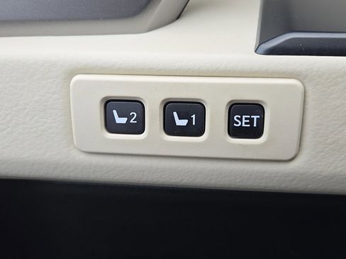 Certified 2023 Lexus GX 460 Premium image 25