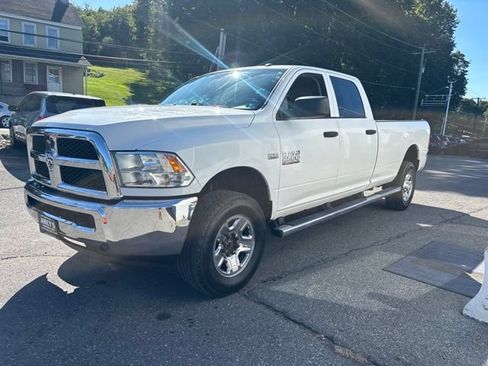Used 2016 RAM 2500 ST w/ SXT Appearance Group AWD/4WD image 3