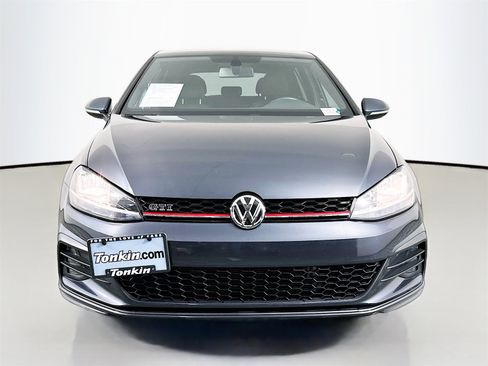 Used 2018 Volkswagen Golf 4-Door image 2