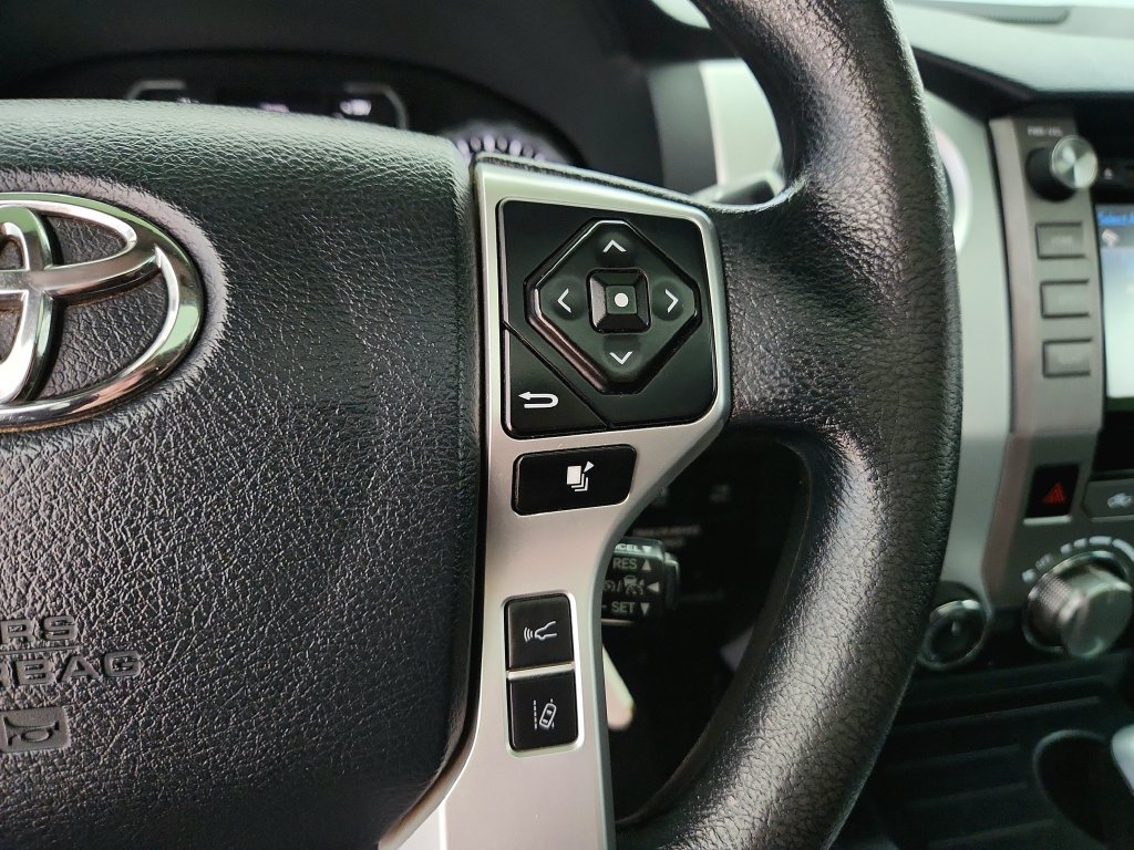 Used 2018 Toyota Tundra SR5 AWD/4WD image 19