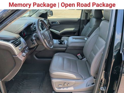 Used 2018 GMC Yukon Denali w/ Denali Ultimate Package AWD/4WD image 14
