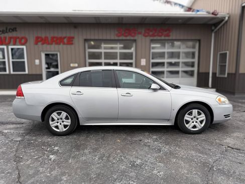 Used 2010 Chevrolet Impala LS image 1