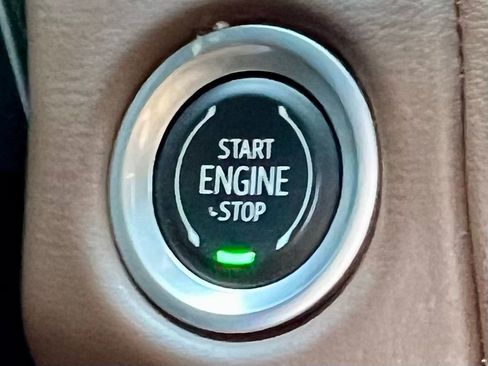 Used 2022 Chevrolet Tahoe High Country image 32