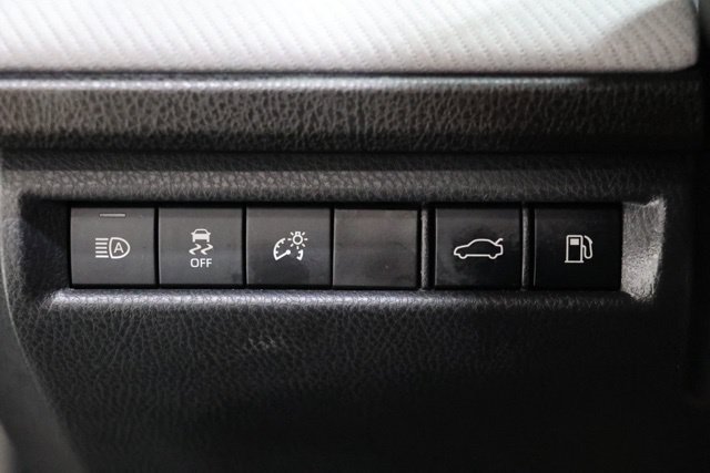 Used 2025 Toyota Camry SE FWD image 21