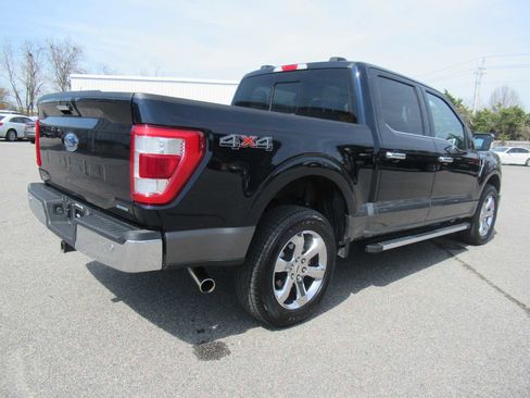 Used 2023 Ford F150 Lariat w/ Trailer Tow Package image 5