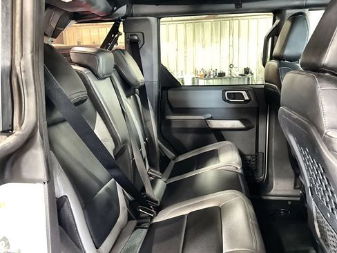 Used 2022 Ford Bronco Black Diamond AWD/4WD image 29
