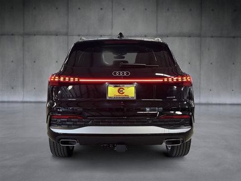 Certified 2025 Audi Q5 Premium w/ Premium Plus AWD/4WD image 4