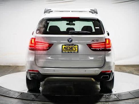 Used 2018 BMW X5 xDrive40e image 3