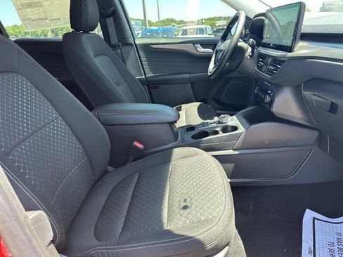 Used 2025 Ford Escape Active w/ Active Premium Tech Pack FWD image 13