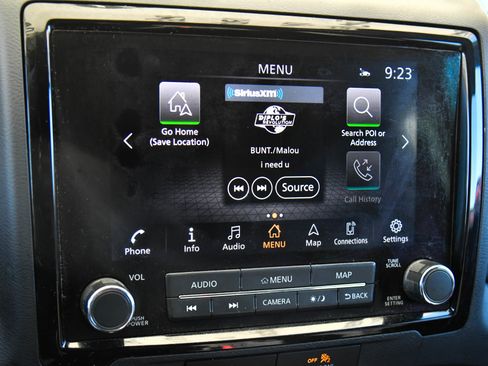 Used 2023 Nissan Frontier Pro-X w/ Technology Package image 19