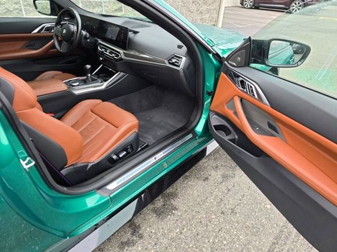 Used 2024 BMW M4 Coupe w/ Executive Package image 18