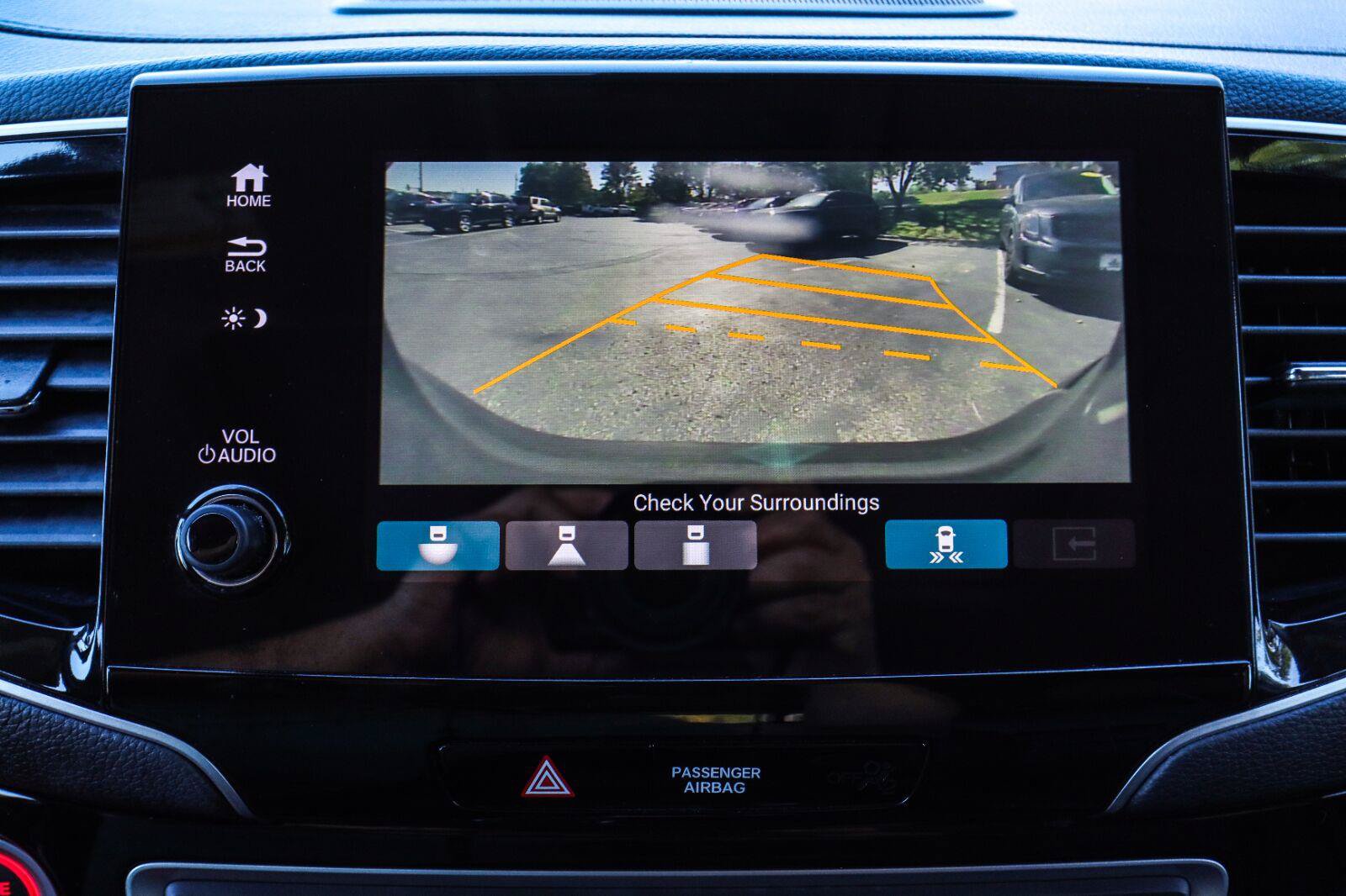 Used 2019 Honda Pilot Touring image 9