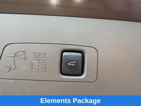 Used 2022 Lincoln Corsair AWD w/ Premium Package image 22