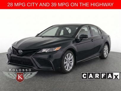 Used 2024 Toyota Camry SE
