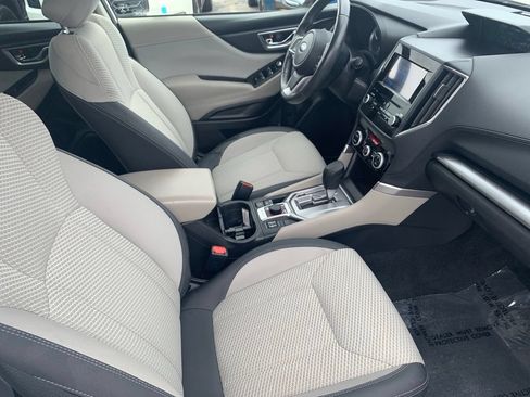 Used 2020 Subaru Forester Premium AWD/4WD image 20