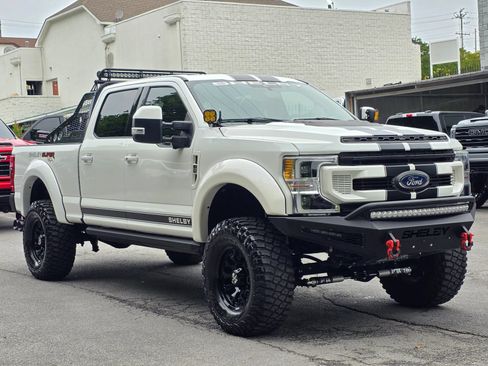 Used 2022 Ford F250 Lariat w/ Lariat Ultimate Package AWD/4WD image 9
