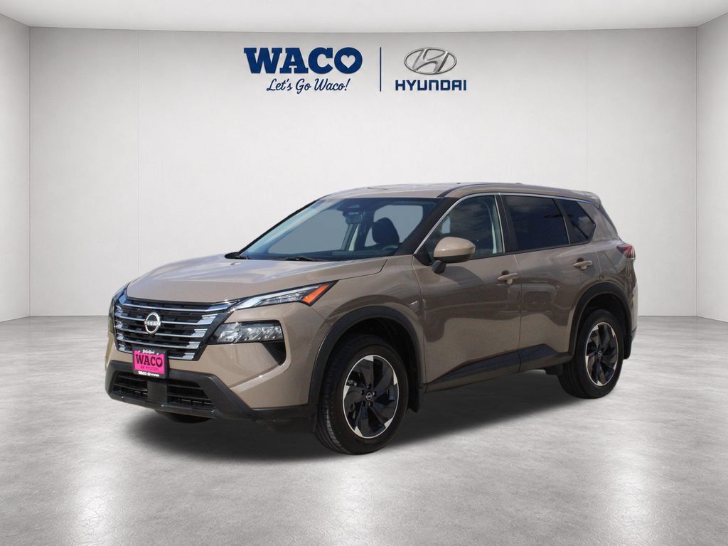 Used 2024 Nissan Rogue SV FWD image 3