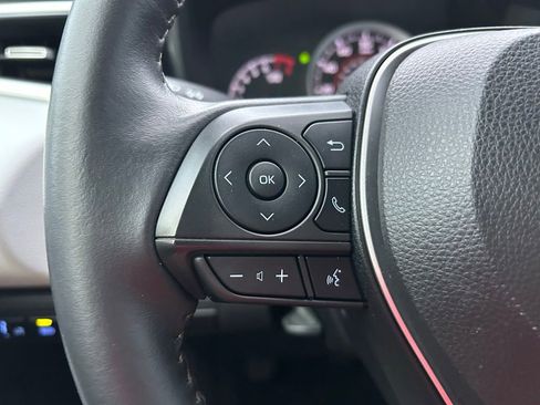 Used 2021 Toyota Corolla SE FWD image 18