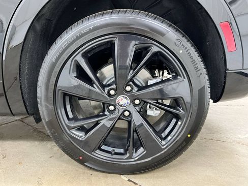 Used 2023 Buick Envision Essence w/ Sport Touring Package AWD/4WD image 25