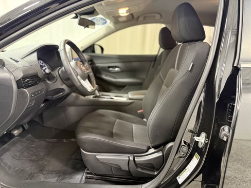 Used 2022 Nissan Sentra SV w/ All-Weather Package image 14