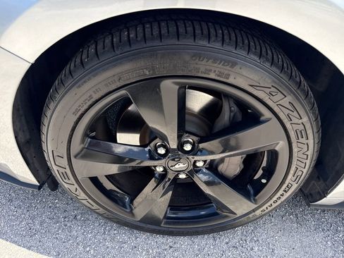 Used 2021 Ford Mustang GT Premium w/ Equipment Group 401A RWD image 13