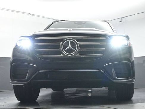 Used 2026 Mercedes-Benz GLS 450 4MATIC image 35