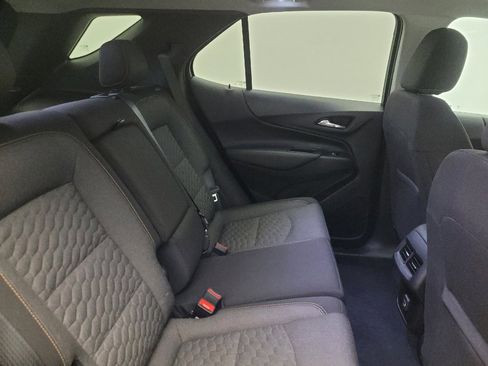 Used 2021 Chevrolet Equinox LT image 19