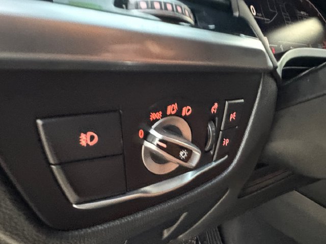 Used 2020 BMW X3 sDrive30i w/ Convenience Package RWD image 6