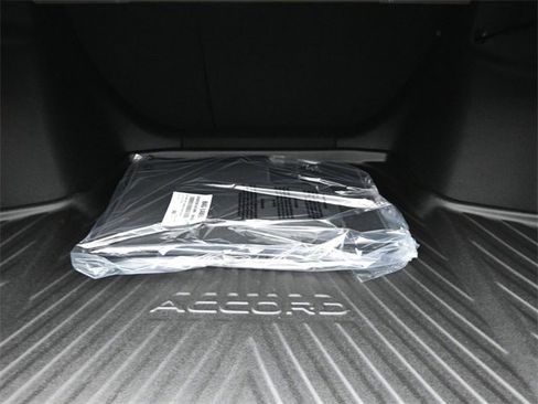 New 2025 Honda Accord EX-L image 23