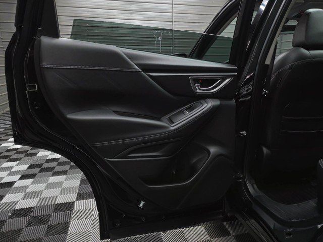 Used 2022 Subaru Forester Touring AWD/4WD image 38