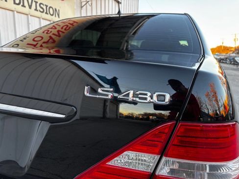 Used 2006 Lexus LS 430 image 9
