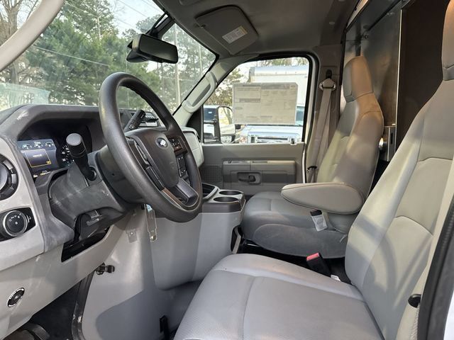 New 2025 Ford E-350 and Econoline 350 Super Duty w/ Driver's Safety Package RWD image 17