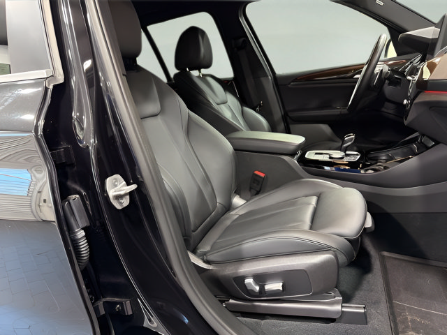 Used 2023 BMW X3 sDrive30i w/ Premium Package RWD image 15