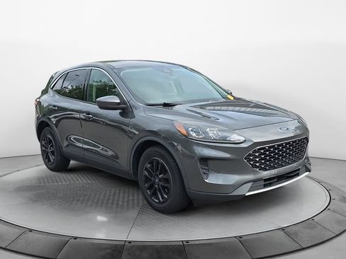 Used 2020 Ford Escape SE FWD image 4