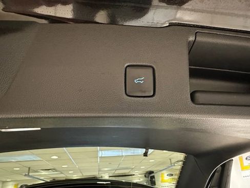 Used 2023 Ford Escape Active AWD/4WD image 17