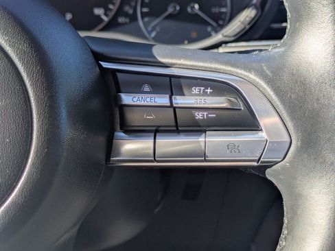 Used 2019 MAZDA MAZDA3 Sedan FWD image 21