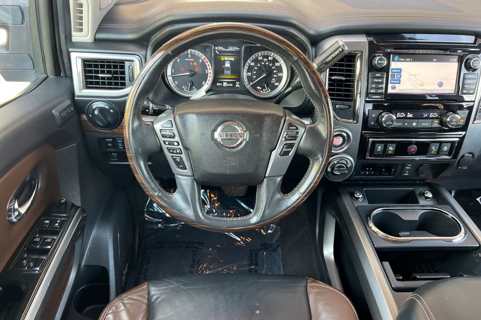 Used 2016 Nissan Titan Platinum Reserve AWD/4WD image 15