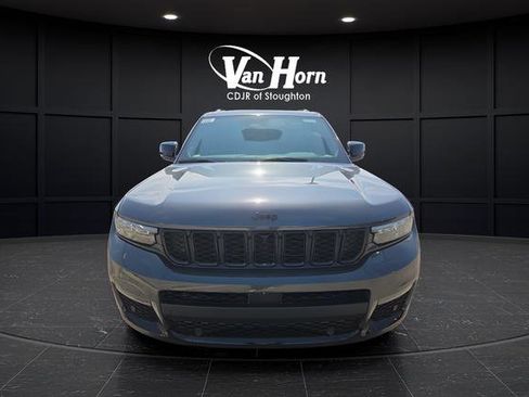 New 2025 Jeep Grand Cherokee L Limited w/ Luxury Tech Group II image 12