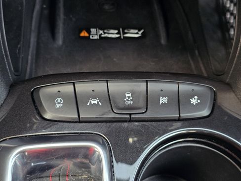 Used 2024 Chevrolet TrailBlazer RS w/ Convenience Package FWD image 21