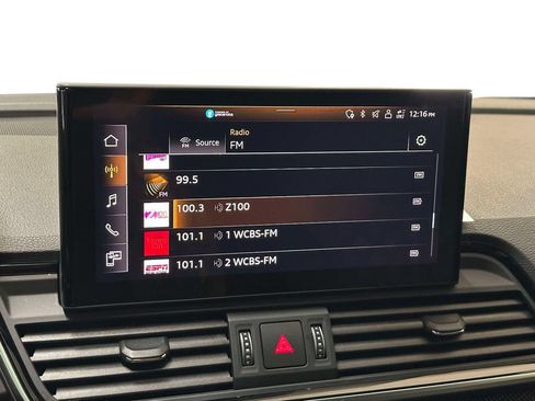 Used 2023 Audi SQ5 Premium Plus w/ Premium Plus Package AWD/4WD image 5