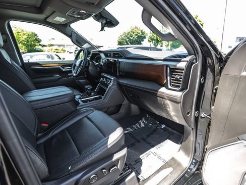 Used 2025 GMC Sierra 1500 Denali w/ Denali Reserve Package AWD/4WD image 31