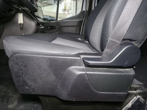 Used 2024 Ford Transit 250 148 High Roof AWD image 32