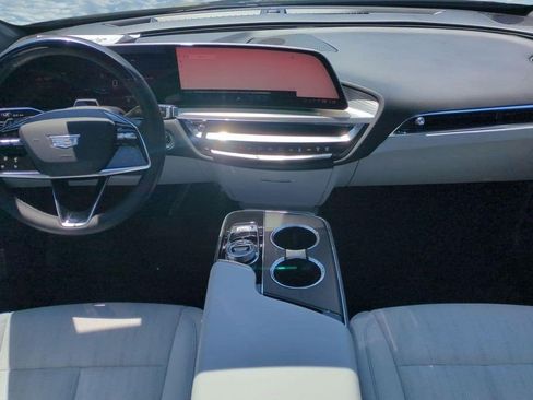 Certified 2024 Cadillac Lyriq Sport AWD/4WD image 13