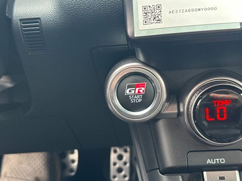 New 2026 Toyota GR86 Premium image 18