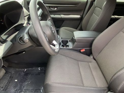 Used 2025 Honda CR-V LX image 22