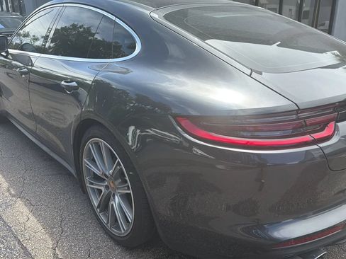 Used 2018 Porsche Panamera 4 AWD/4WD image 4