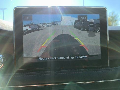 Used 2021 Lincoln Corsair Reserve image 24