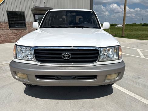 Used 1998 Toyota Land Cruiser image 5