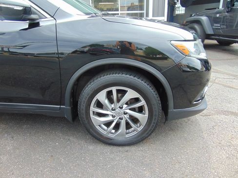 Used 2015 Nissan Rogue SL image 10