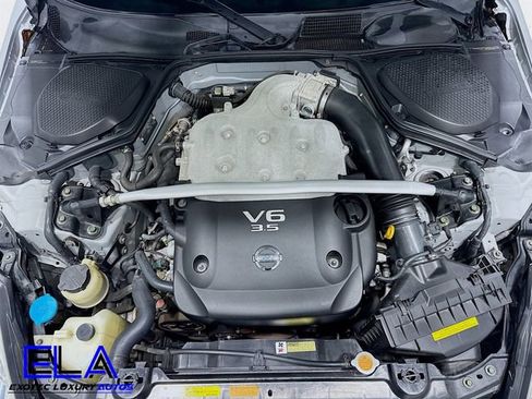 Used 2006 Nissan 350Z Enthusiast w/ (N93) Cargo Convenience Pkg image 23